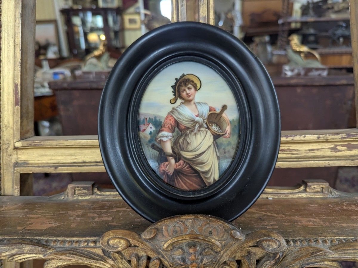 19th Century Painted Porcelain Plaque Of A Milkmaid
