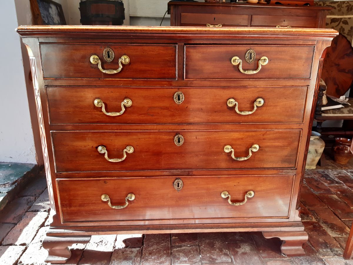 George 111 Chest Of Drawers