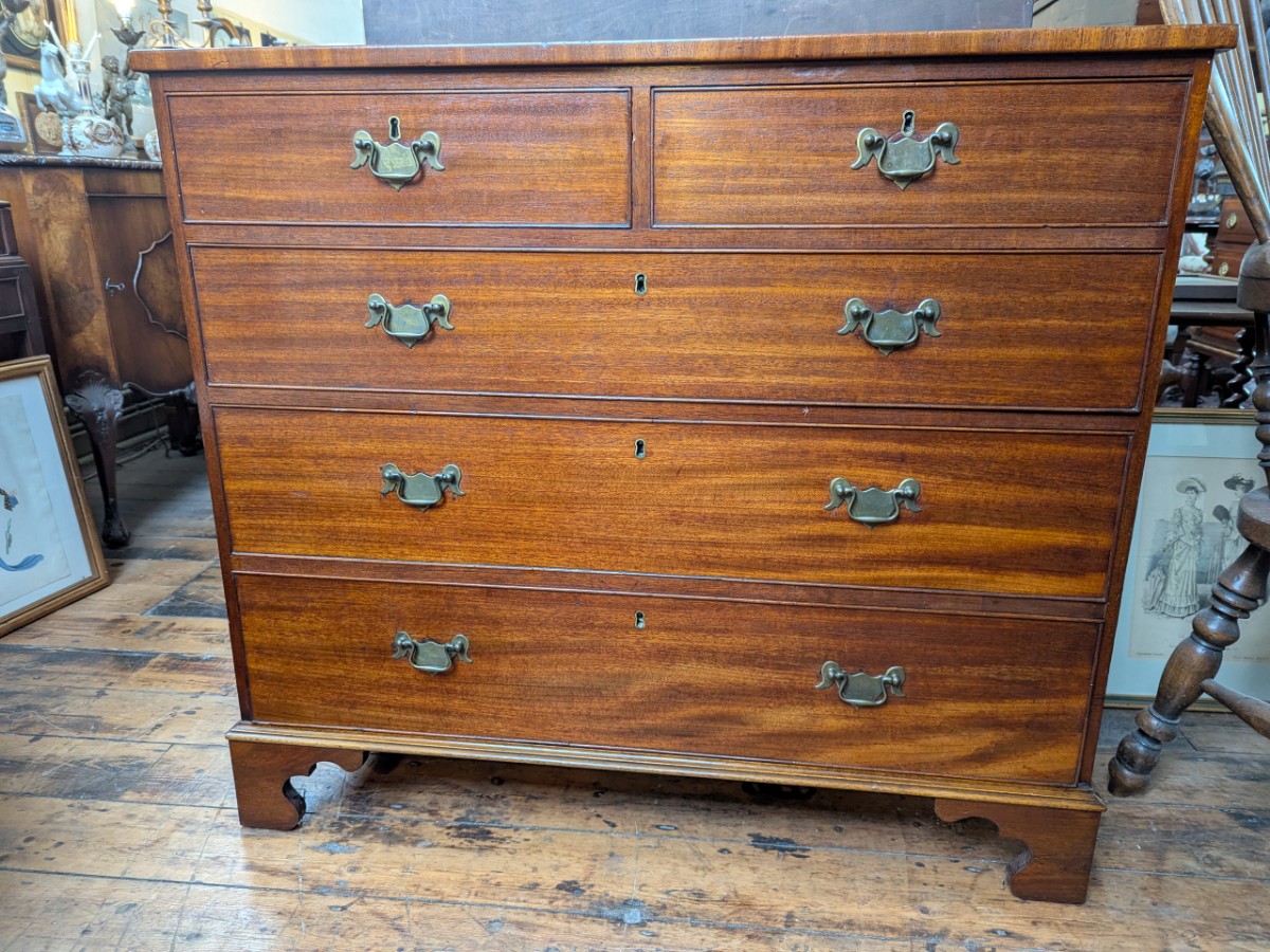George III Mahogany Chest Of Drawers