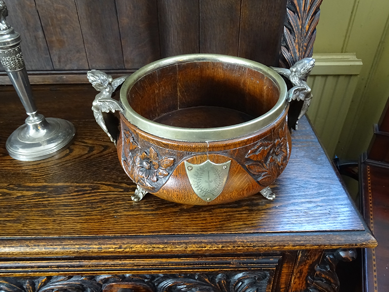 Late Victorian carved oak bowl
