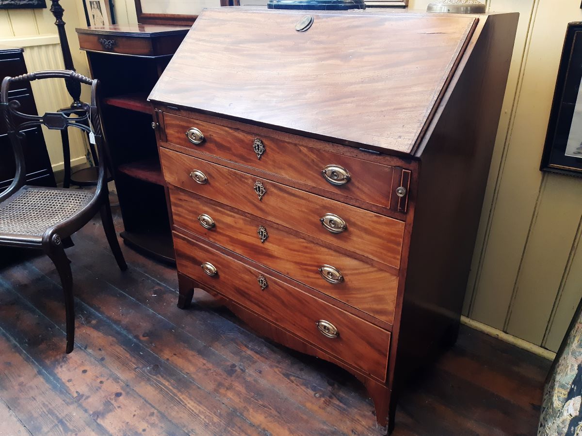 George 111 Mahogany Bureau