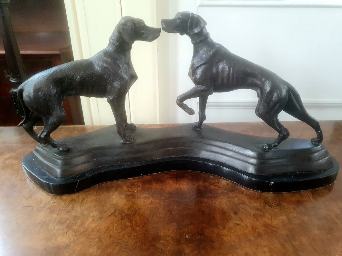 Bronze Group Of Two Hunting Dogs