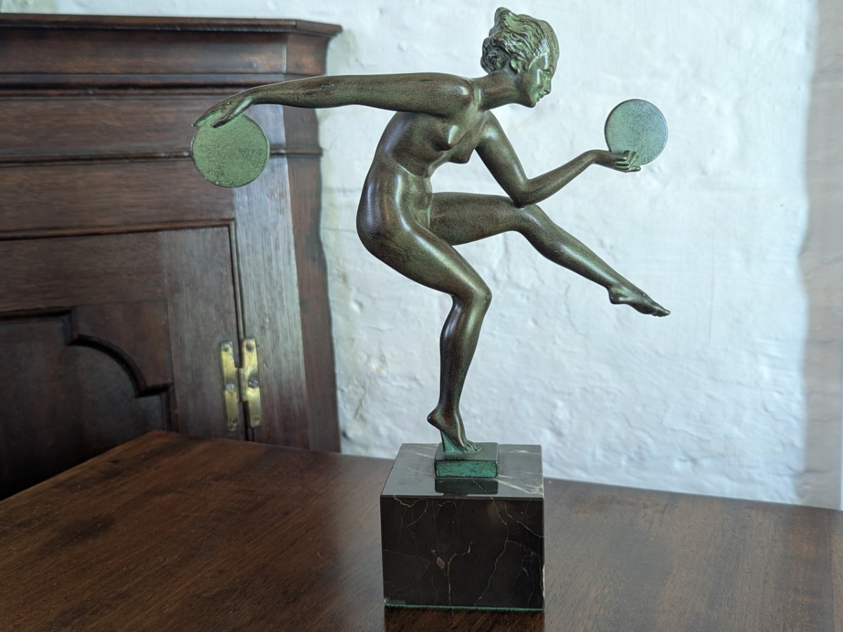 Marcel Bouraine For Le Verriar (1886-1948) - 'The Disc Dancer'