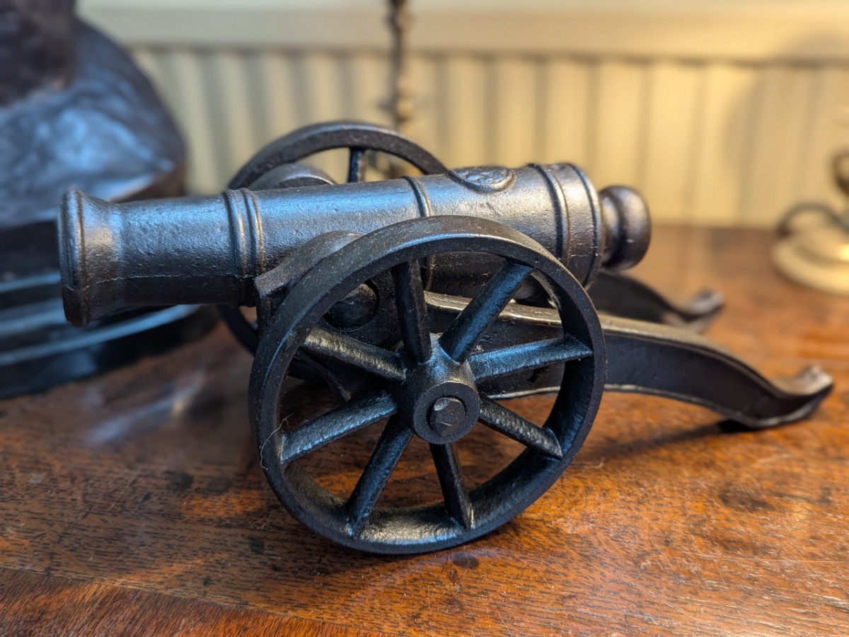 Bronze Rye Cannon