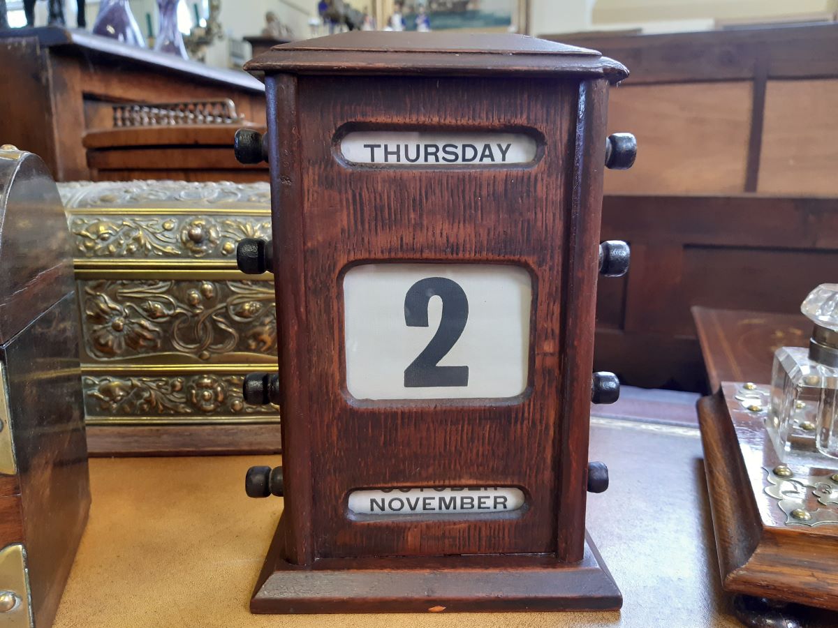 Early 1900's mahogany perpetual calendar