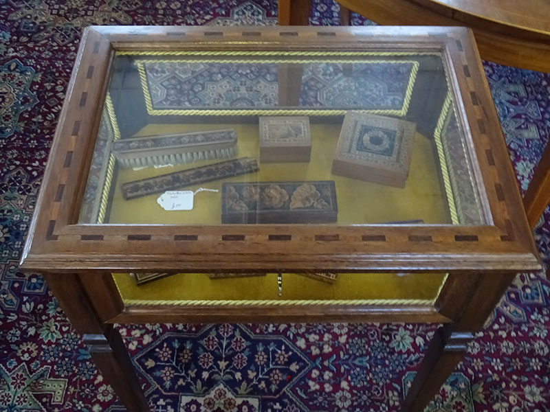 Edwardian Bijouterie/ display table