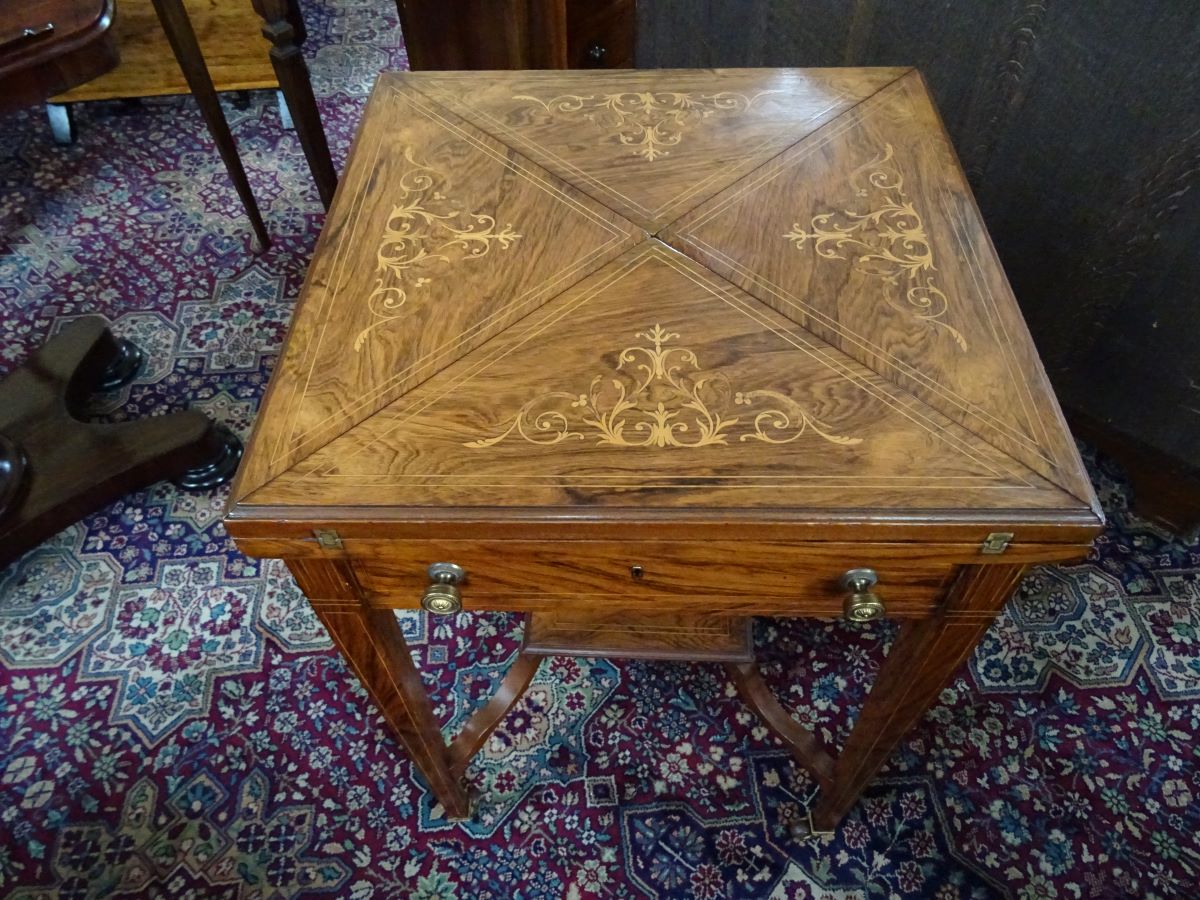 Late Victorian rosewood envelope card table