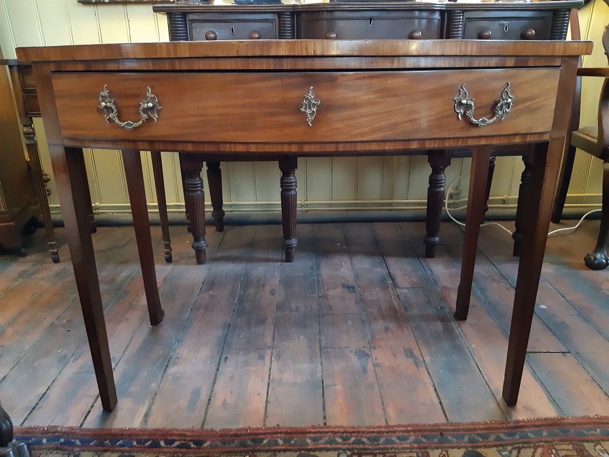 George 111 mahogany bow front side table